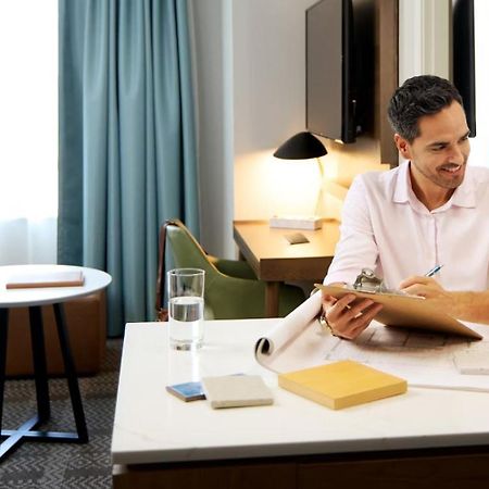 Staybridge Suites Southgate - Detroit Area Esterno foto