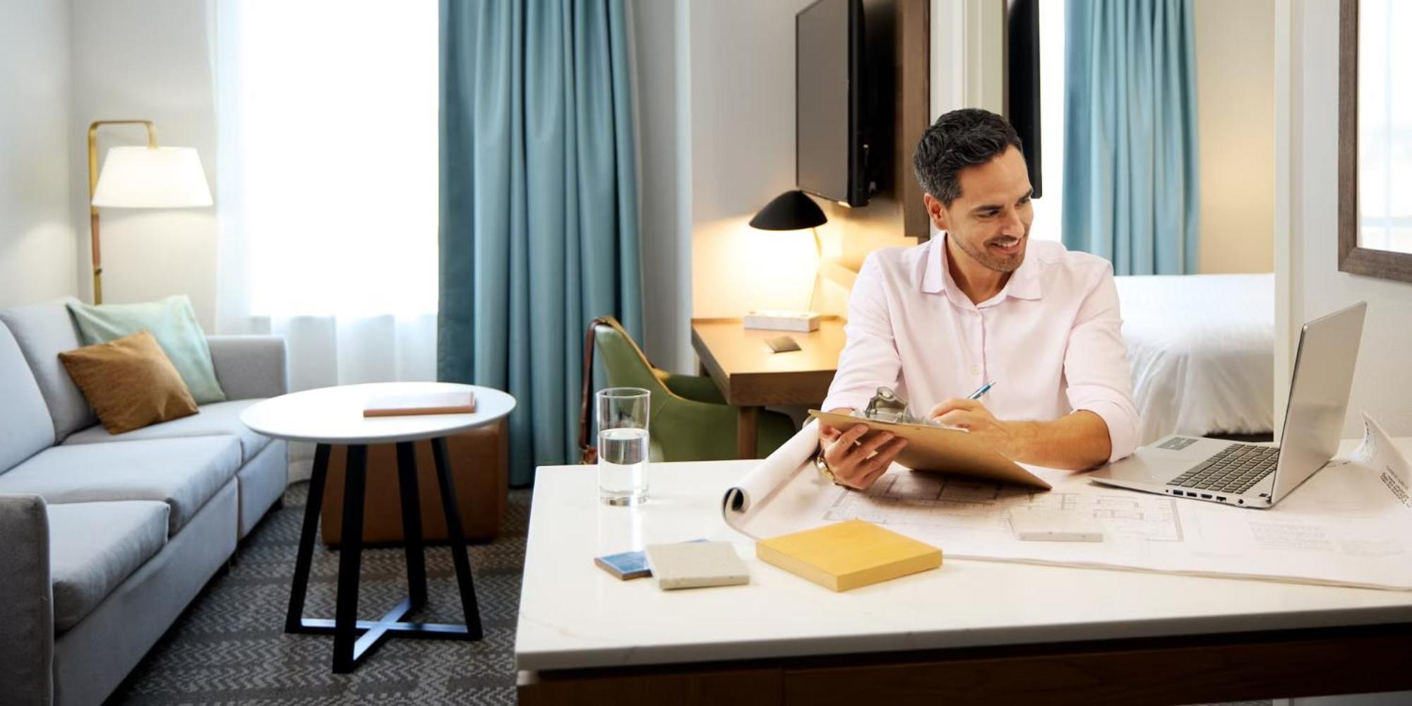 Staybridge Suites Southgate - Detroit Area Esterno foto